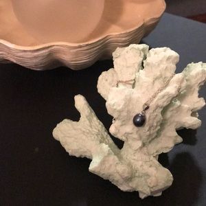 Vantel Pearls Black pearl necklace w/chain